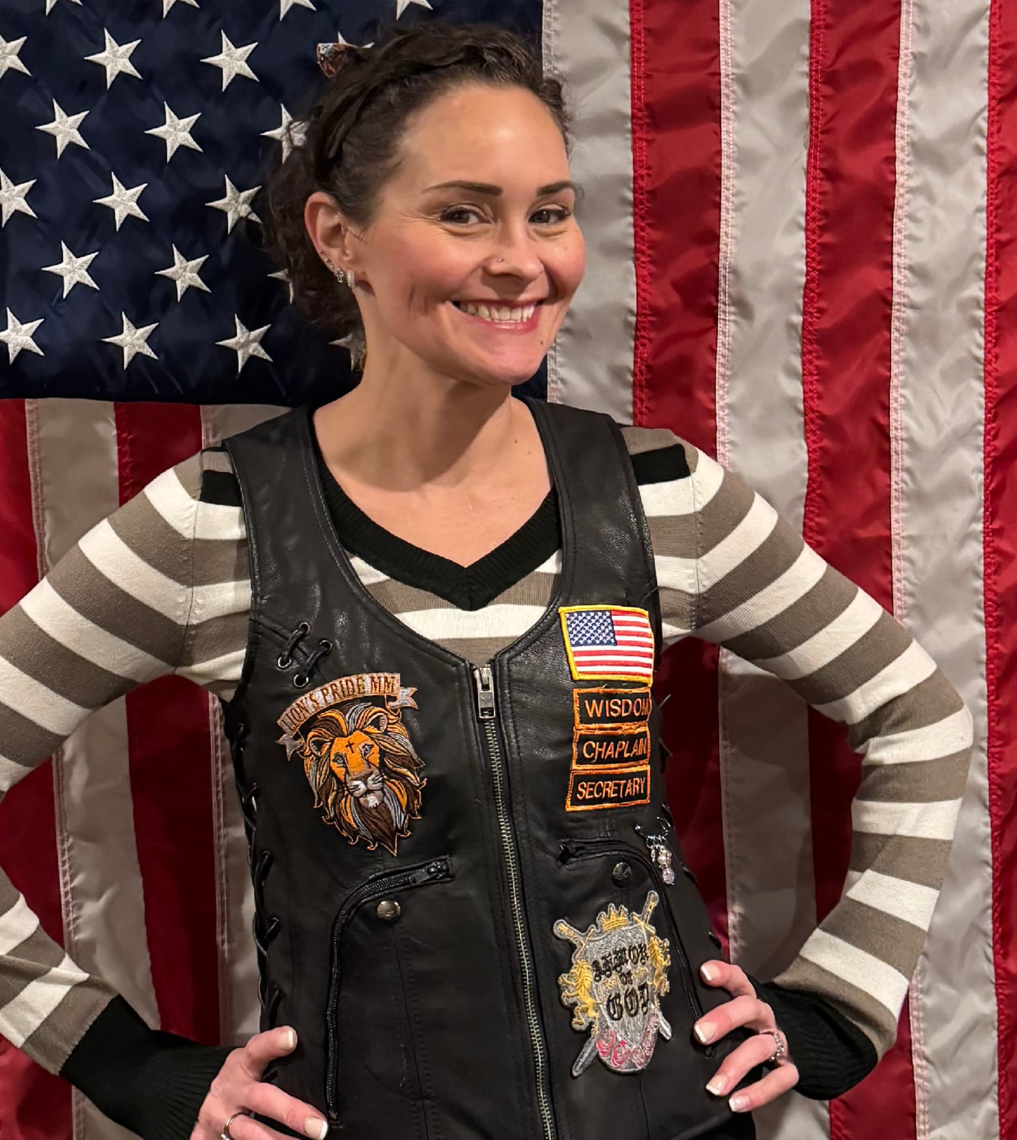 Angela Aulbert headshot